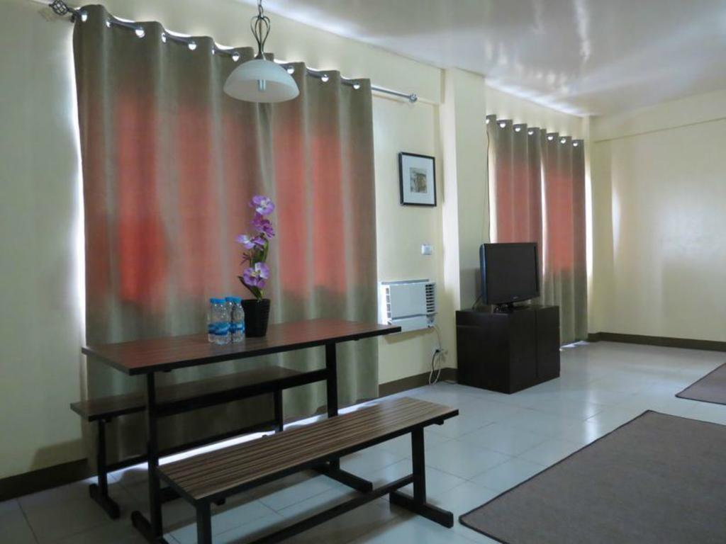 Hotel Cara Lipa City Ngoại thất bức ảnh